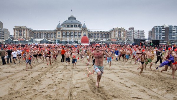 nieuwjaarsduik Scheveningen