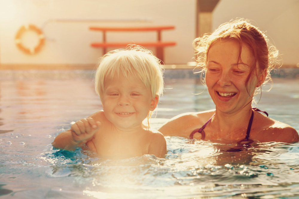 Onderzoek ‘Sport in de eerste jaren van het moederschap’: hoe zwembaden het verschil kunnen maken