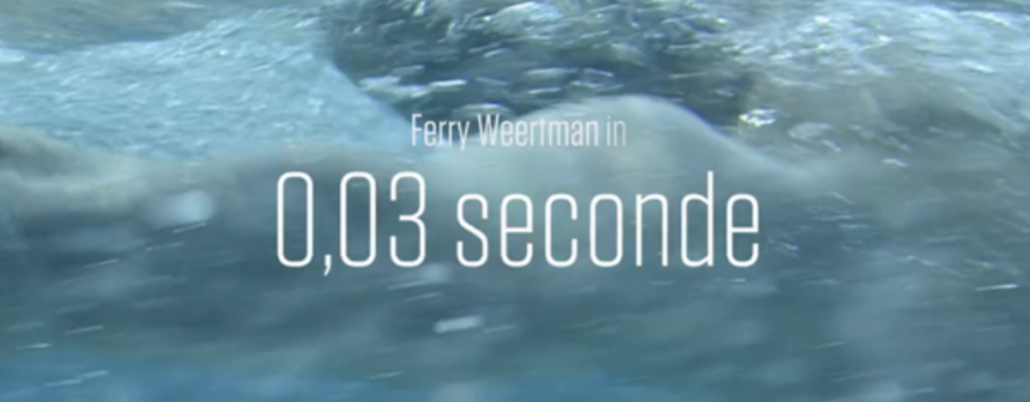 0,03 seconden geeft zwemmer een gezicht