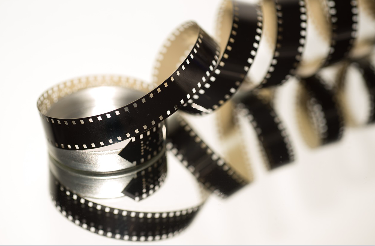 Video content: Facebook, YouTube of Instagram?