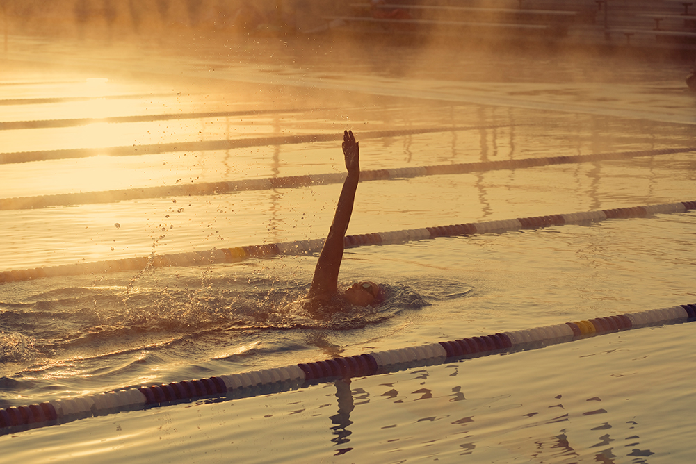 Wat is beter voor je prestaties? Een avond- of een ochtendtraining?