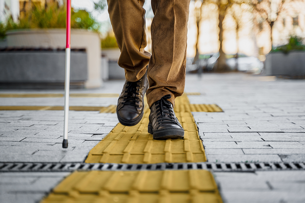 Zwemmen voor mensen met een visuele beperking vraagt om een integrale aanpak