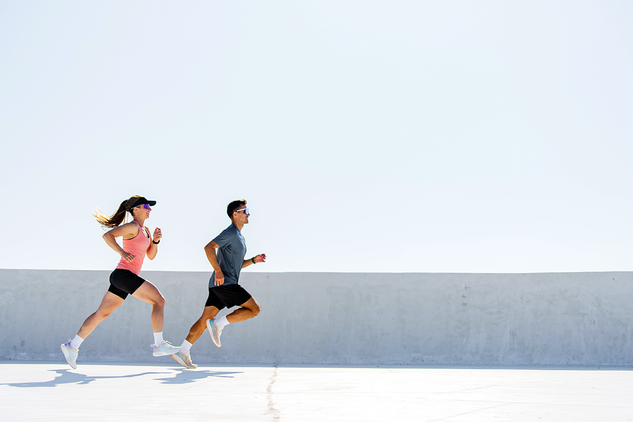 Tijd voor wat afwisseling? Combineer zwemmen met deze sporten!